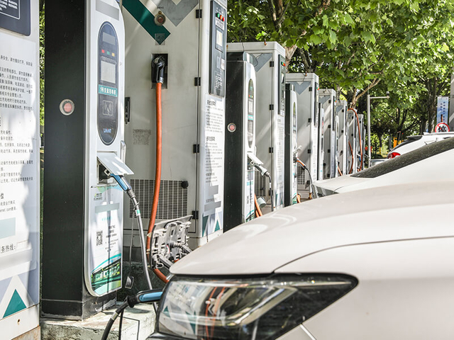 Pila de carga y descarga de batería de litio